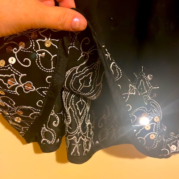 S/M Duet Women Skirt Black Embroidered Hem Sparkly Beads Stretchy Waist Summer - Picture 7 of 14